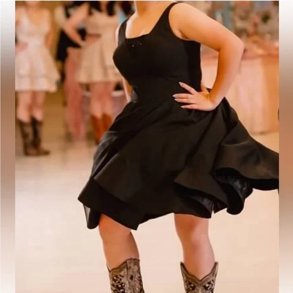 Mac Duggal | Dresses | Black Mac Duggal Dress Full Petticoat Underneath Super Cute Runs Small | Poshmark Mac Duggal | Dresses | Black Mac Duggal Dress Full Petticoat Underneath Super Cute Runs Small | Poshmark